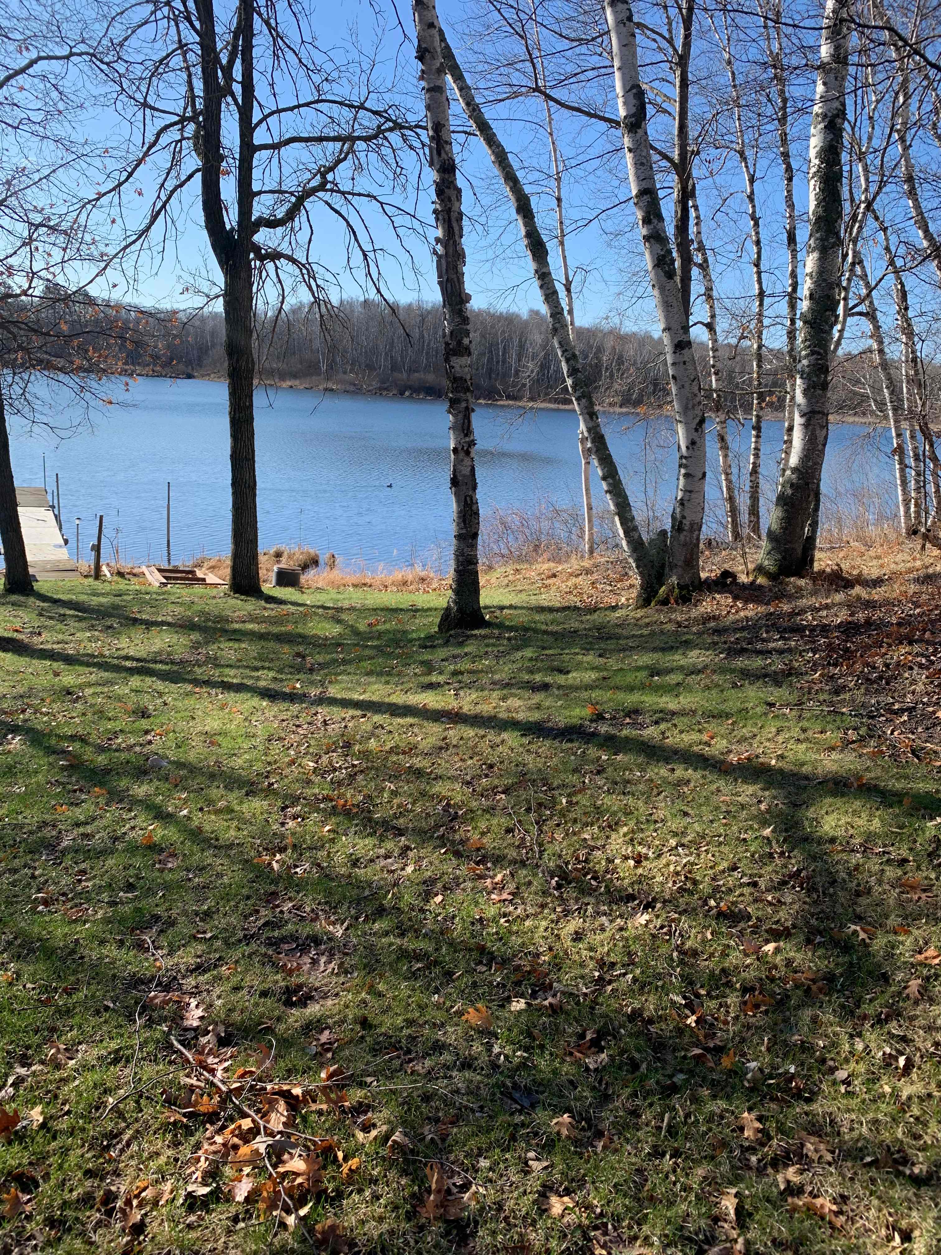 Paul’s Lakeside Cottage