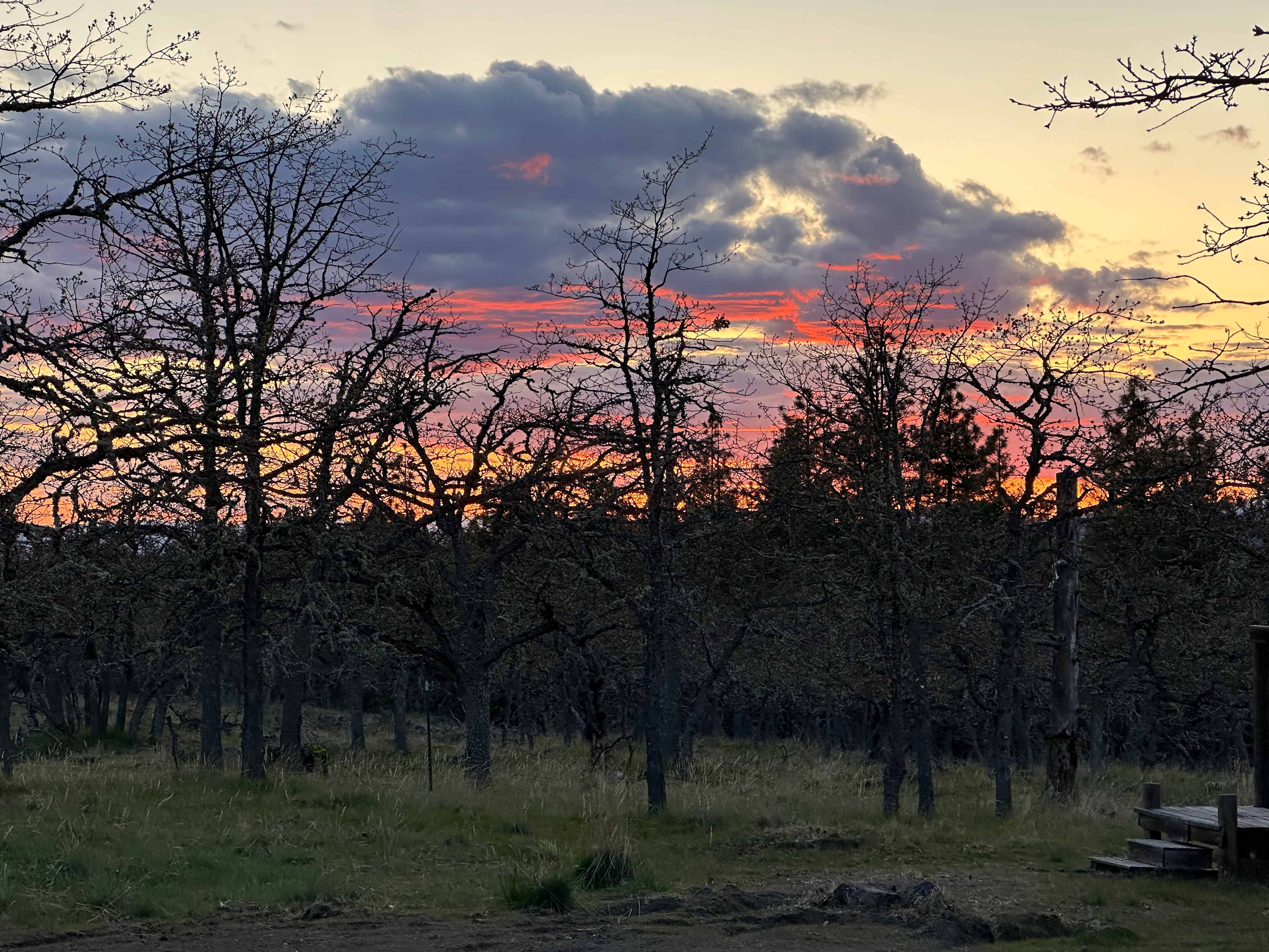 KLICKITAT VIEW CABIN