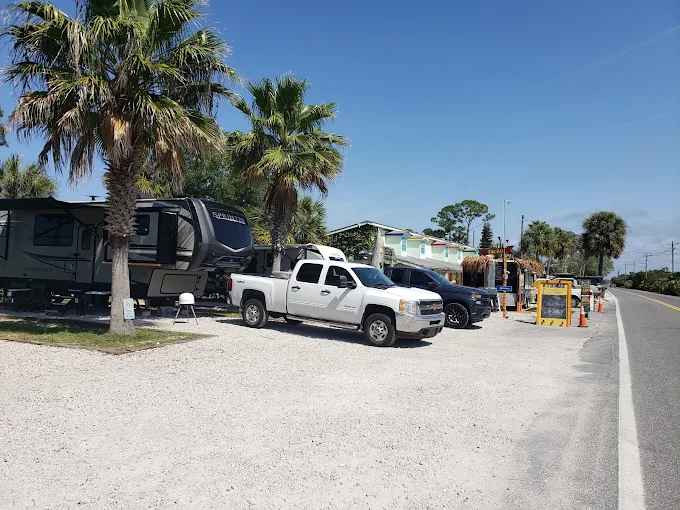 Low Key Hideaway Motel and RV Resort (Adults only)
