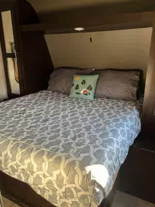 The Sportsmen RV At Beechcreek