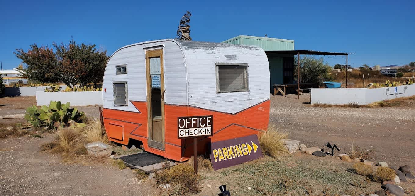 Tumble In Marfa RV Park