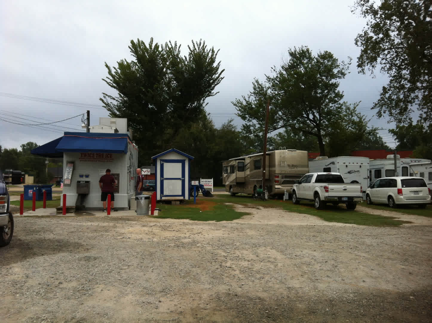 Jefferson Ice Express and RV Park