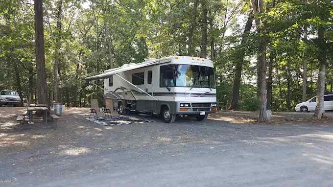 Holly Bluff Family Campground