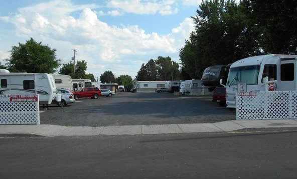 Merrill Mobile Manor & RV Park