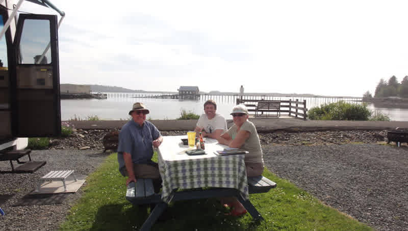 Harborview Inn and RV Park