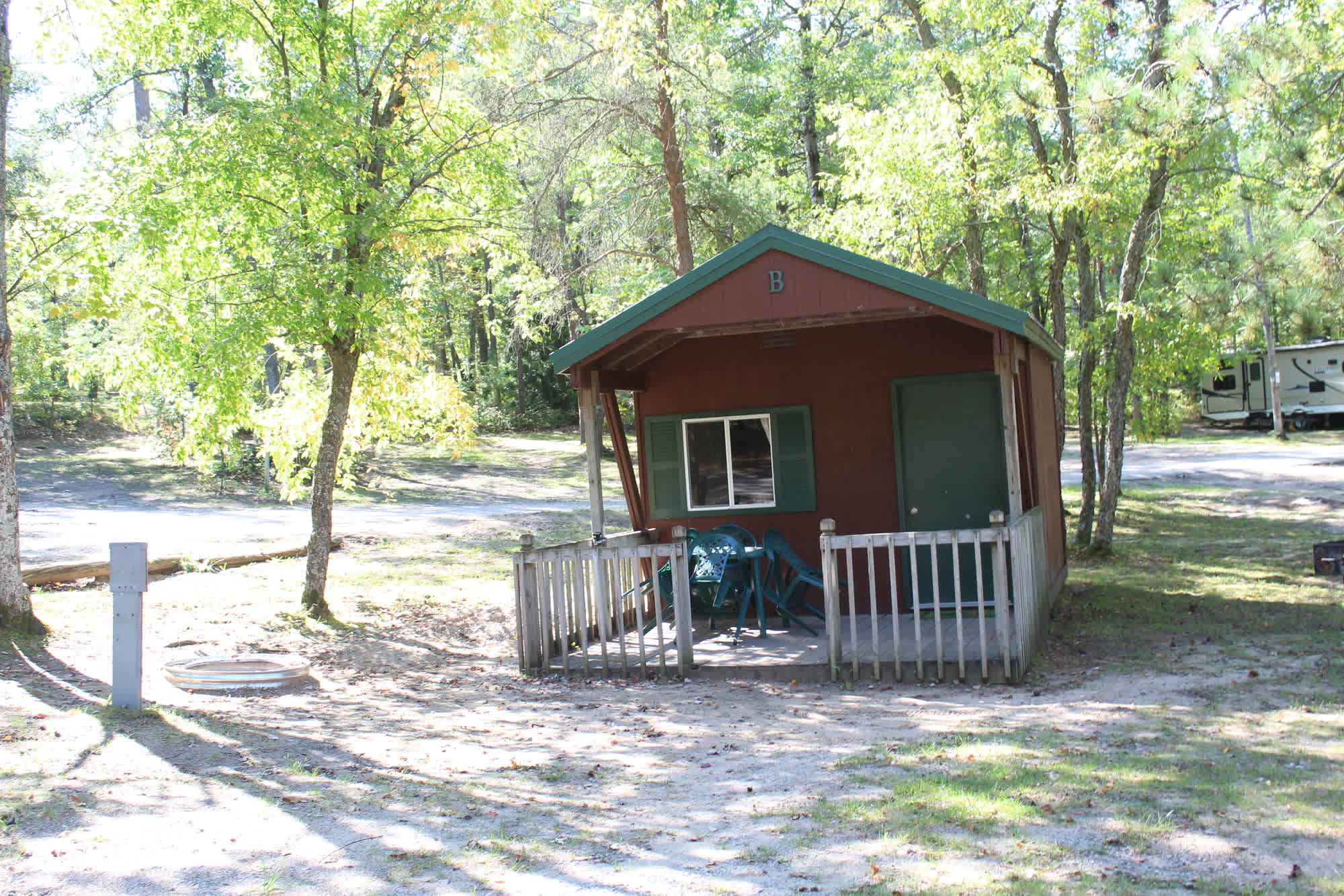 Twin Bears Wooded Campground