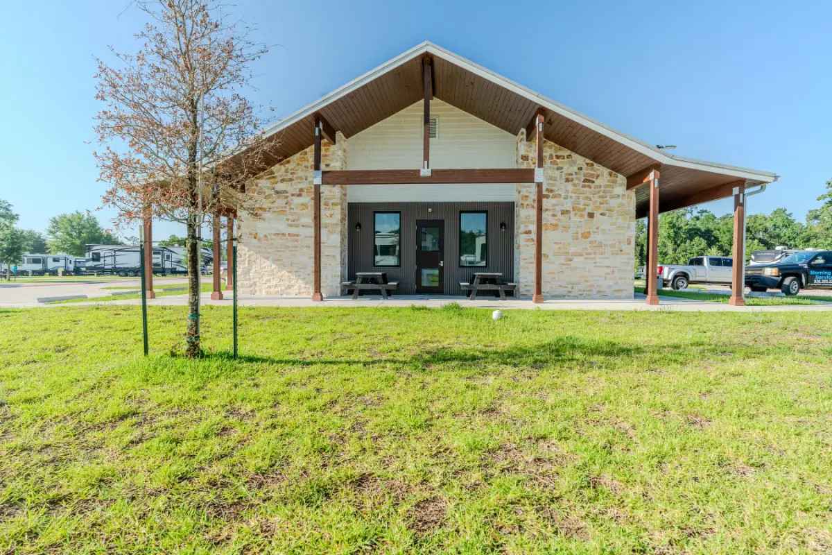 Rayford Crossing RV Resort