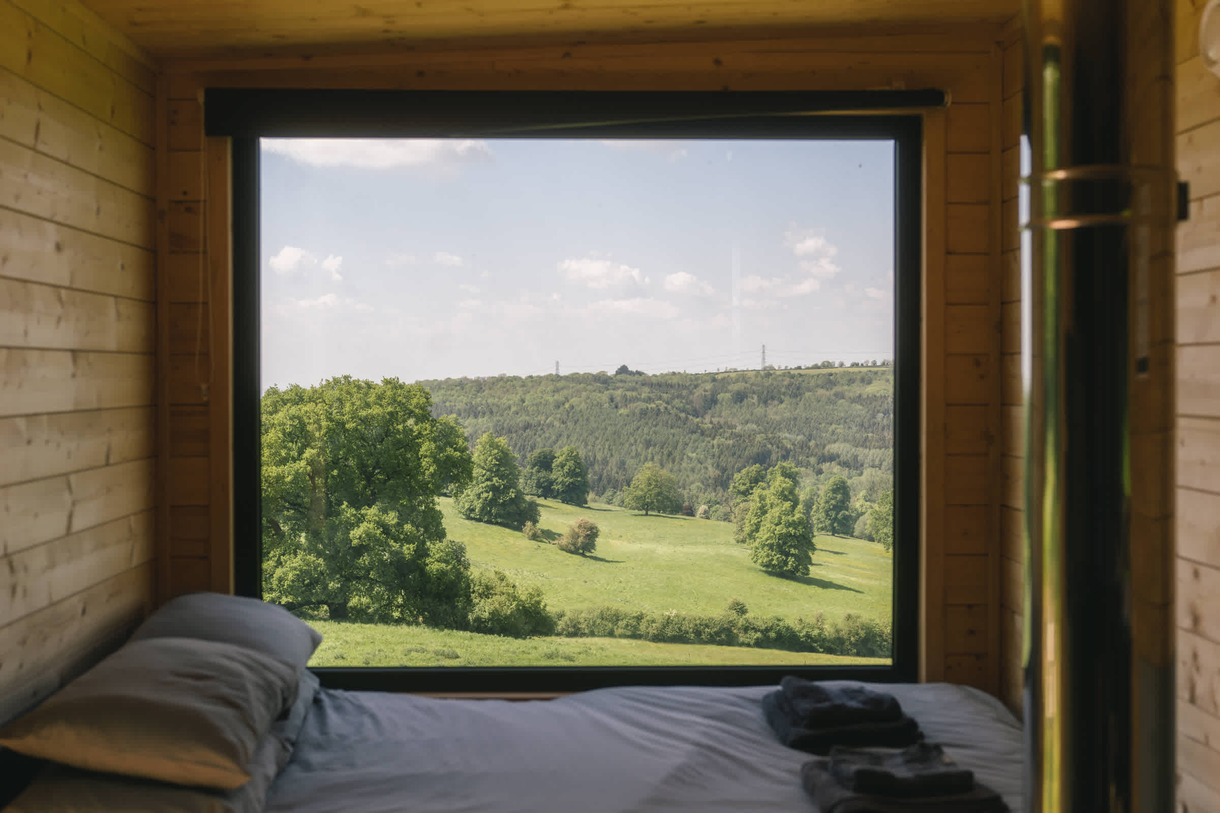 Romantic Off-Grid Cabin