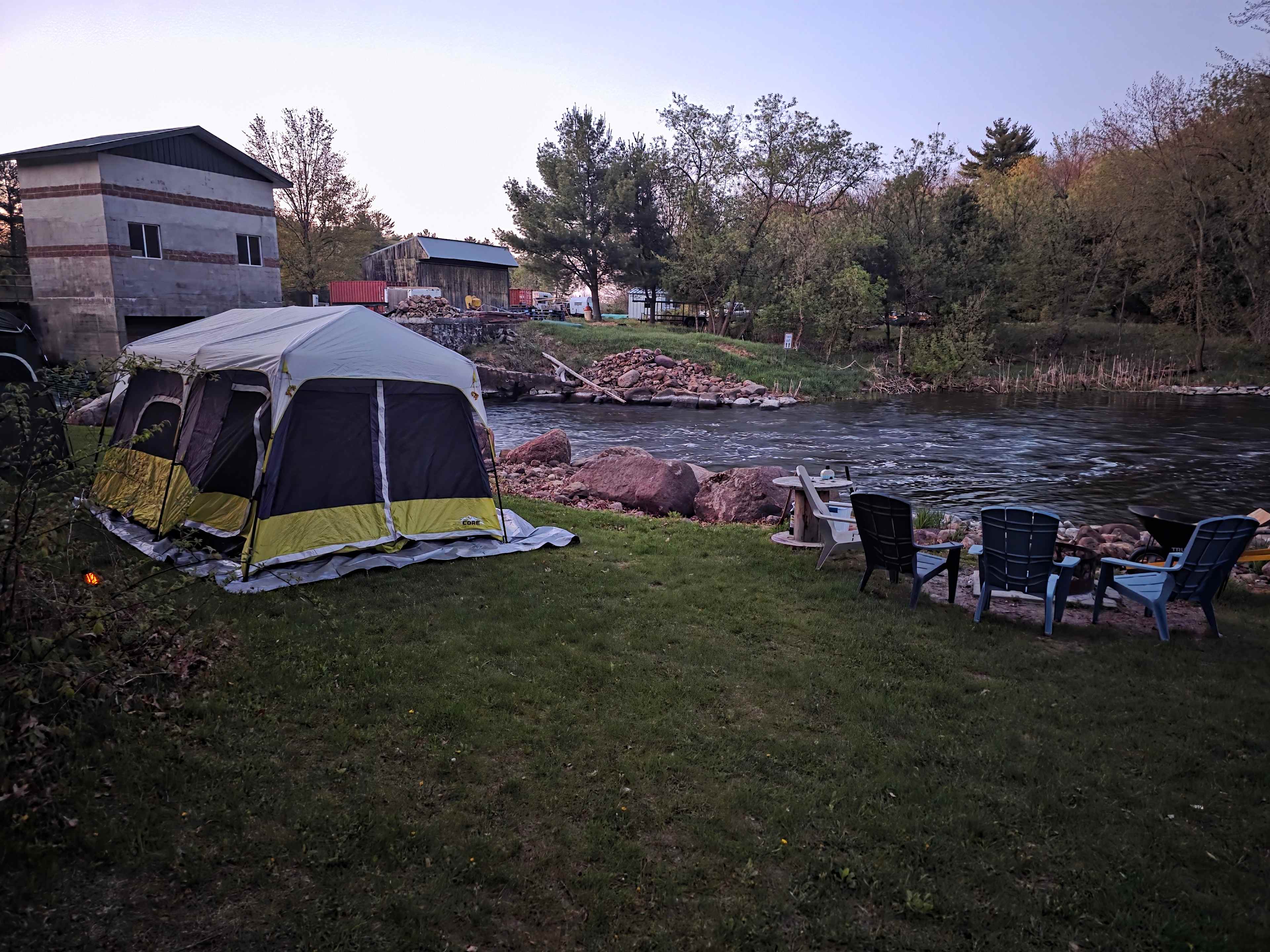 Riverside Roost