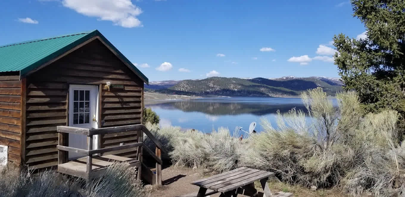 Bear Paw Fishing Resort and RV Park