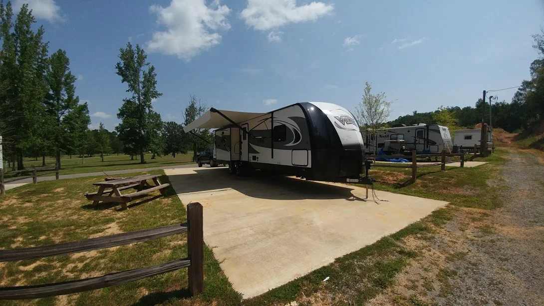 Arrowhead RV Resort at Smith Lake, Crane Hill AL