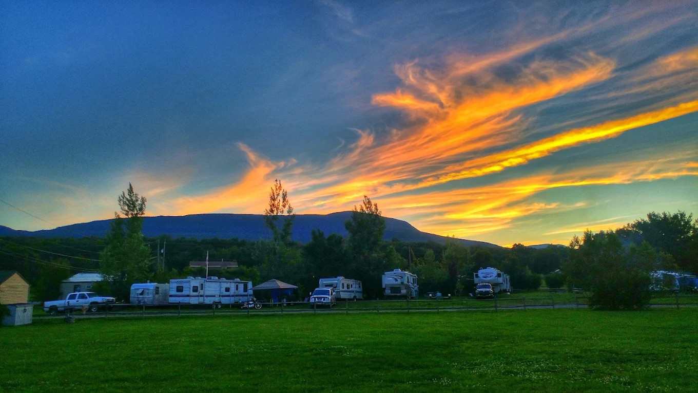 Brookside Campgrounds