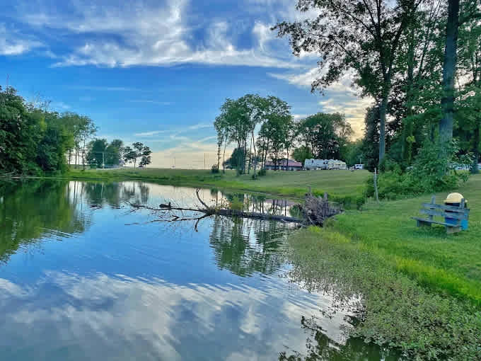 Charlarose Lake & Campground