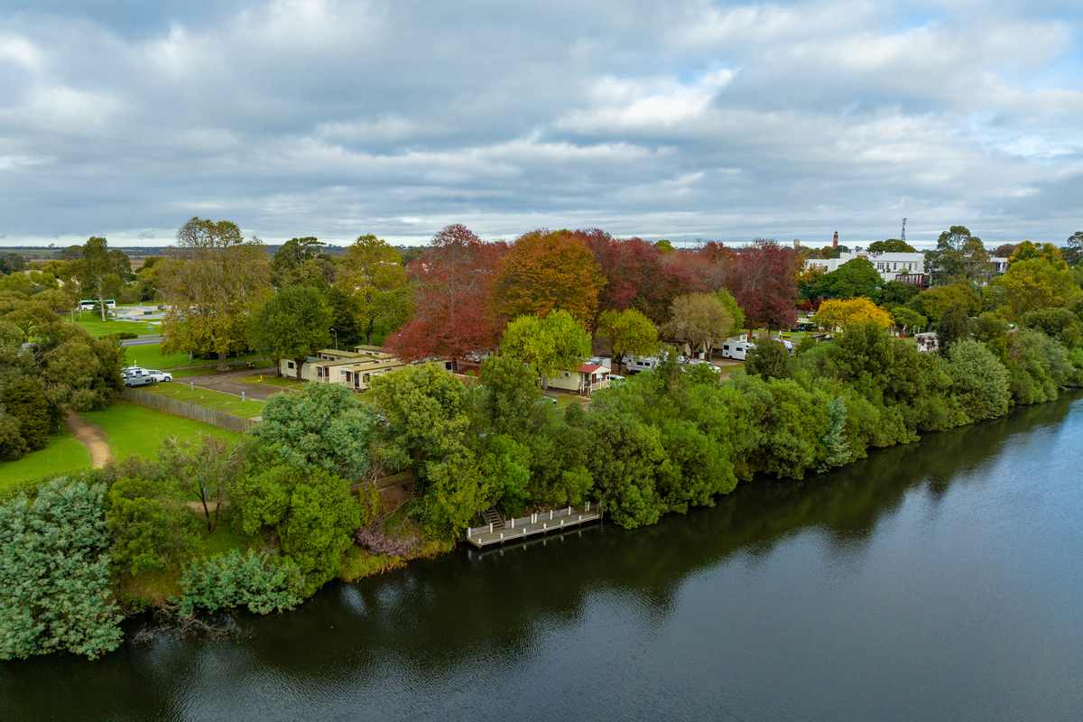 Caravan Camping Near Bairnsdale, Victoria, AU: 20 Best Caravan Parks 2026