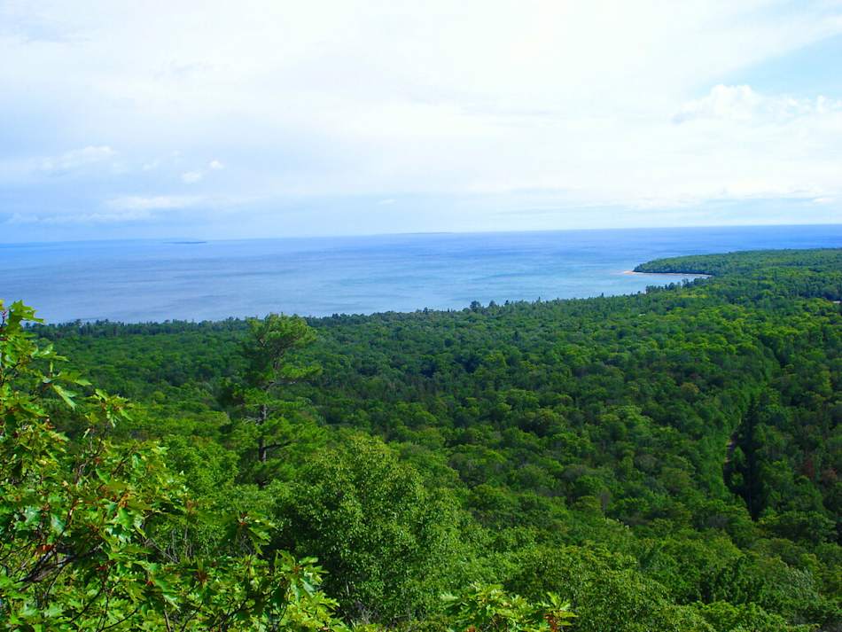 Pancake Bay Provincial Park