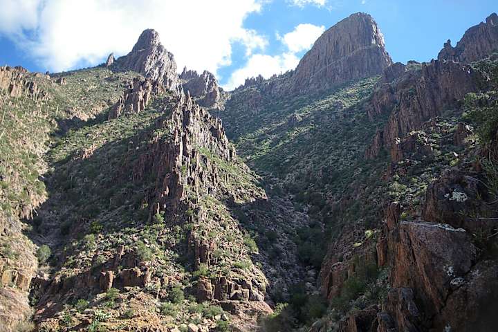 Escape to the Serenity: South Dakota's Dutchman Campground