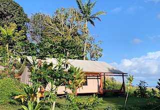 Waipi'o Lodge