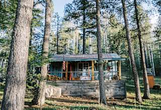 Glamper Cabin in the Aspens & Pines