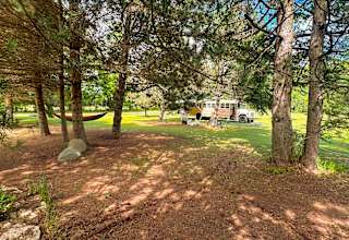 Schoolie Bus Camp & Camping Area