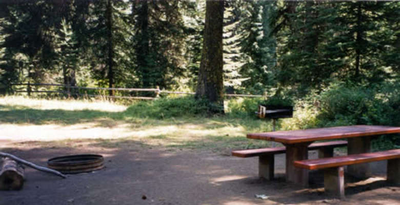 Huckleberry campground store