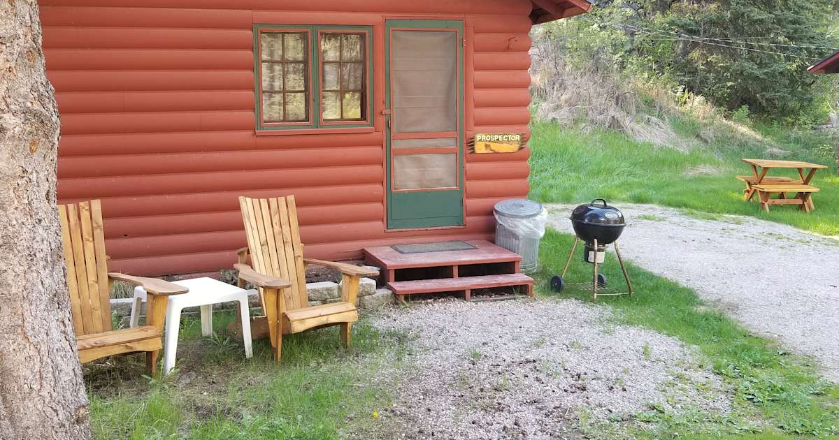 Prospector Cabin With Creek View, Wickiup Village Cabins ...