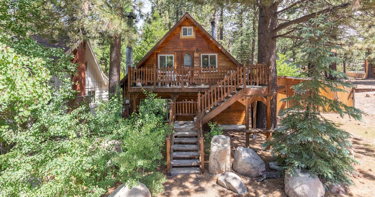 Lakeside Dr Cabin 300 Steps To Lake, Get Lost Inn Cabin ...