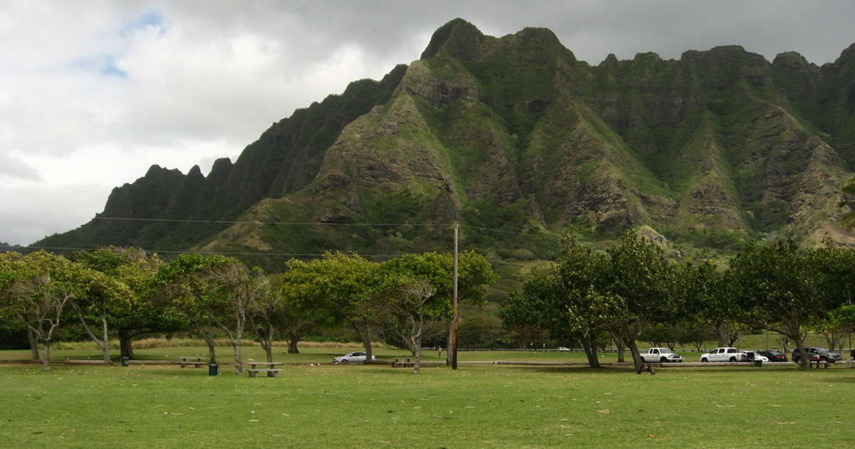 Best Camping in and near Kualoa Regional Park