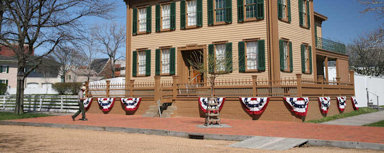Best Camping In And Near Lincoln Home National Historic Site