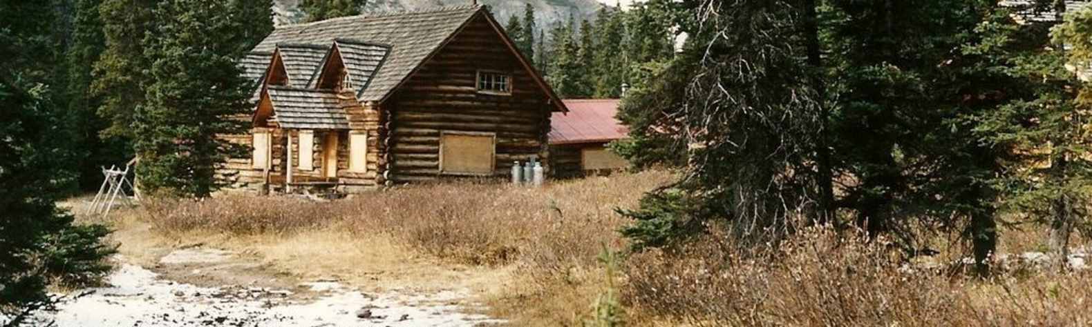 Skoki Ski Lodge National Historic Site
