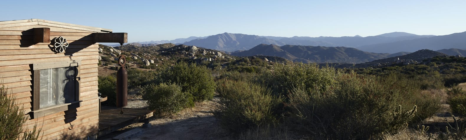 Clara Vista High Desert Retreat