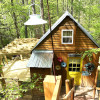 Babbling Brook Treehouse