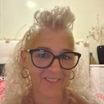 Hipcamp host Lizzy H.,