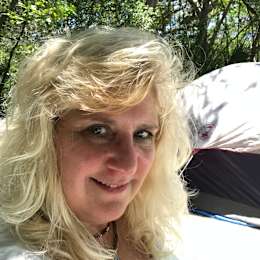 Hipcamper Tina