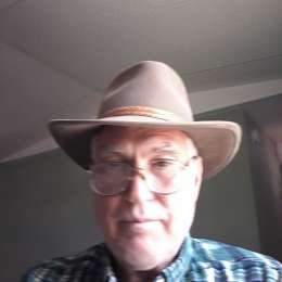 Hipcamper Roger