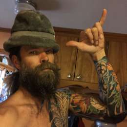 Hipcamper Shane