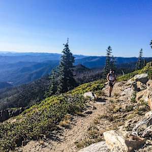 On the trail from Big Flat to Carabou Lake
