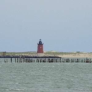 The lighthouse on the bay side. This is a great spot for kiteboarding!