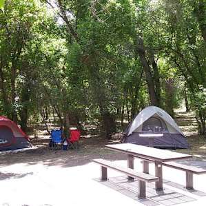Couldn't believe how large spot A004 was! Don't waste money on a double site unless you have 2 campers. 2 cars parked here easy.