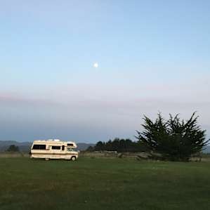 Moonrise over the Lazy Daze