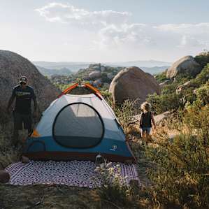 tent people lodging