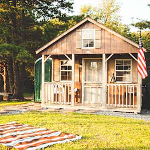 cabin lodging instagram
