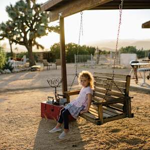 people desert kid