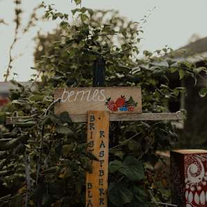 sign amenity