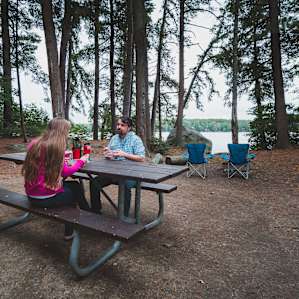 Pawtuckaway State Park: private lake access.