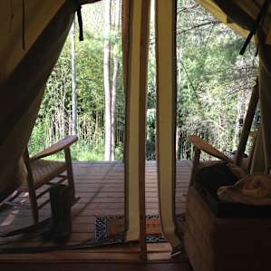 Private Creekside Glamping