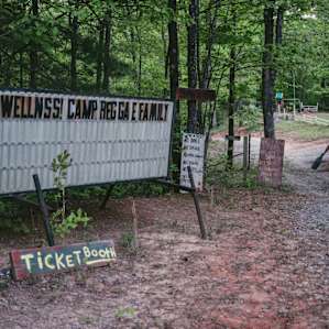 The entrance is clearly marked, makes it way easier to confirm.