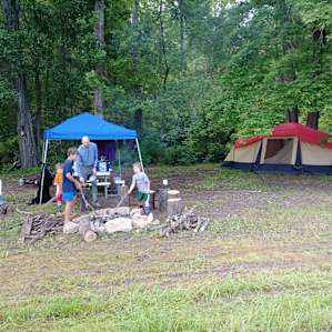 Breakfast at the campsite