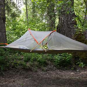tent forest lodging
