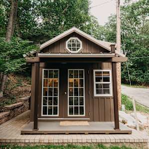 The adorable tiny cabin!