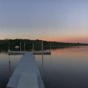 The view on the lake is wonderful.